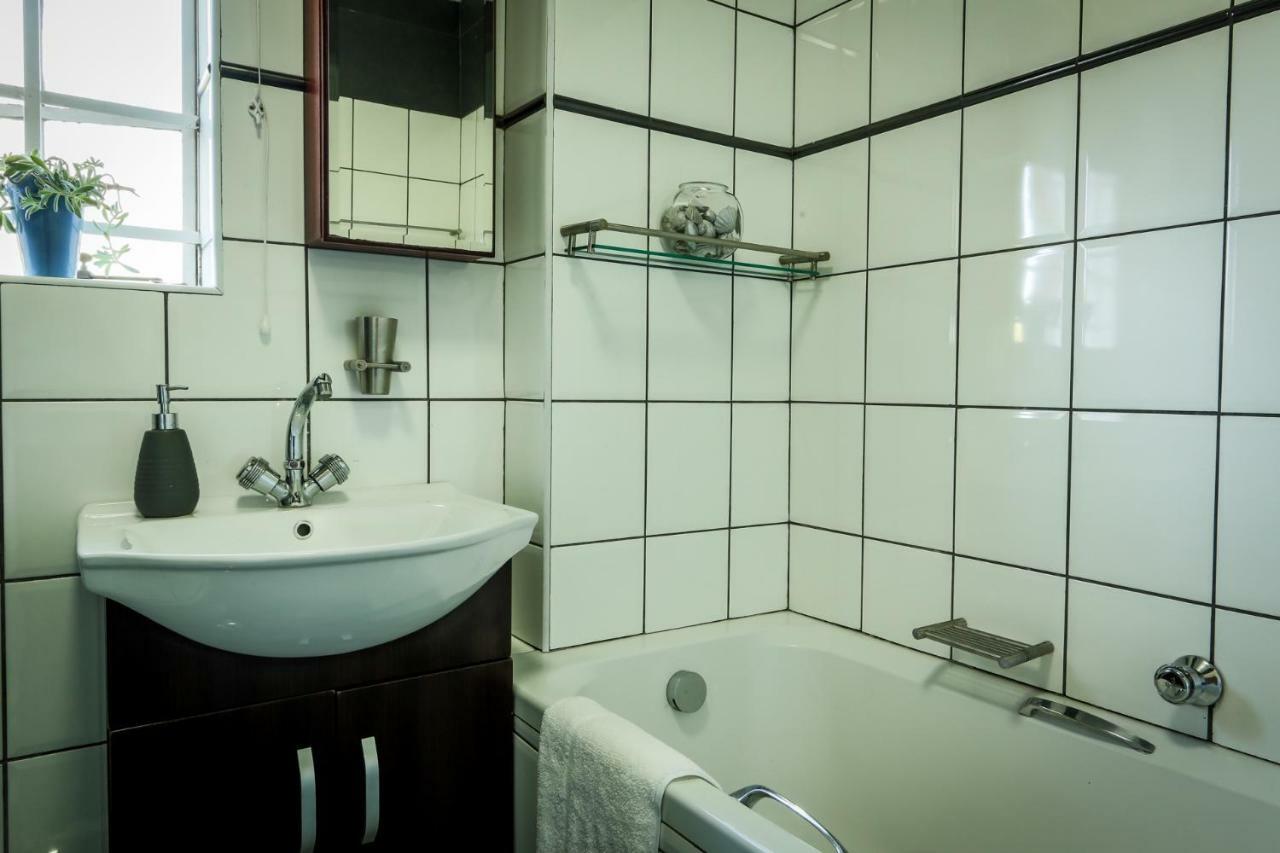 Appartamento Town View Pietermaritzburg Esterno foto
