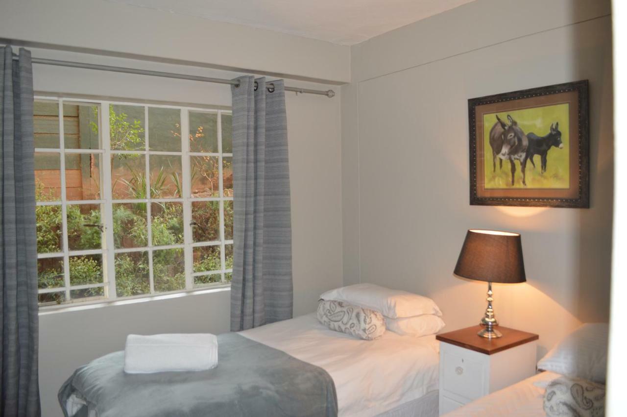 Appartamento Town View Pietermaritzburg Esterno foto
