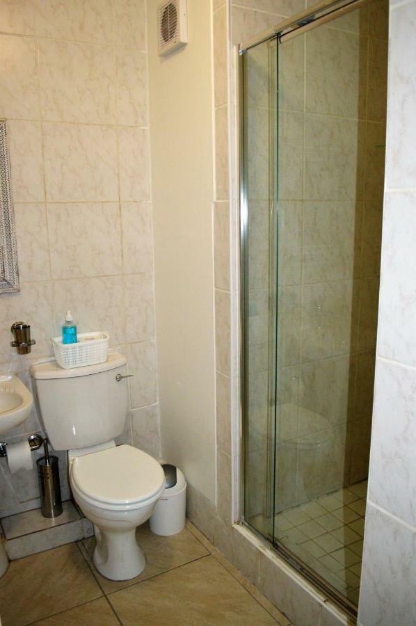 Appartamento Town View Pietermaritzburg Esterno foto